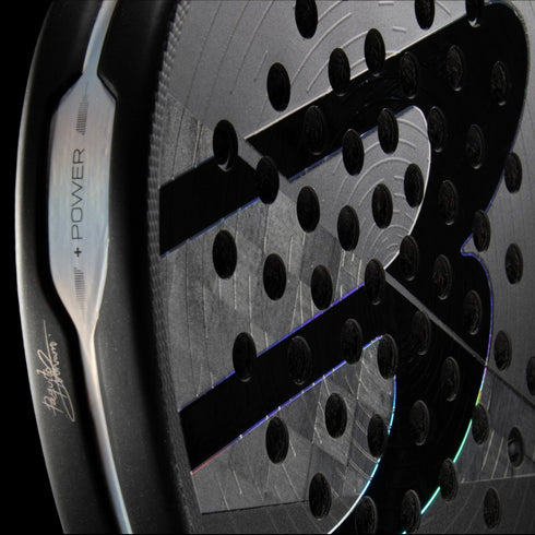 Pala Bullpadel Hack 04 Hybrid 2026 Paquito Navarro