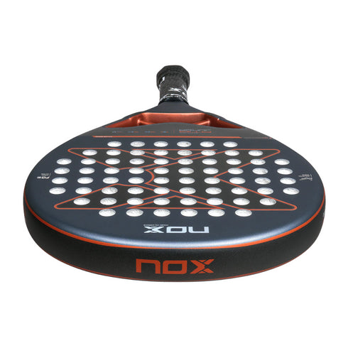 Pala NOX AT10 Genius JR 2025 Agustin Tapia