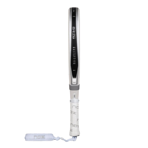 Pala Nox AT10 Genius Attack 12K Xtrem Agustín Tapia 2026