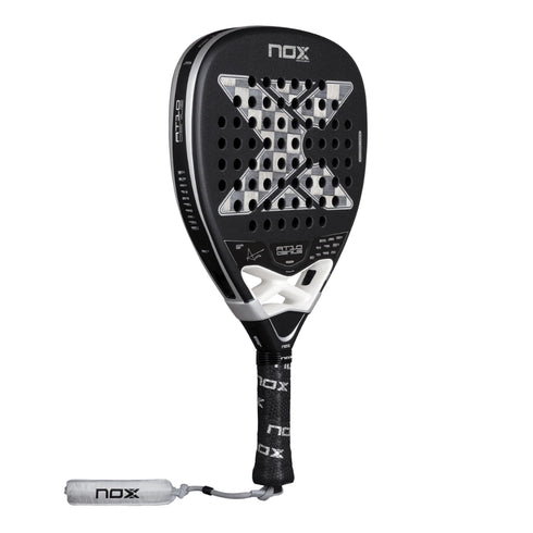 Pala Nox AT10 Genius Attack 18K Alum Agustin Tapia 2026