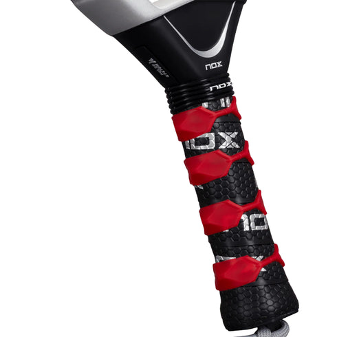 Pala Nox AT10 Genius Attack 18K Alum Agustin Tapia 2026